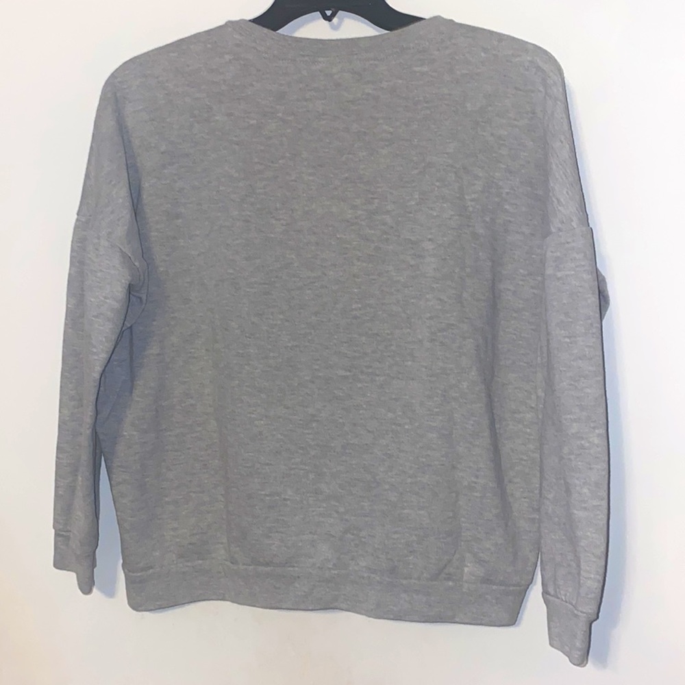 🎈🎈Disney Mickey Mouse Peek a Boo Cropped Sweatshirt XXL EUC - Picture 2 of 4